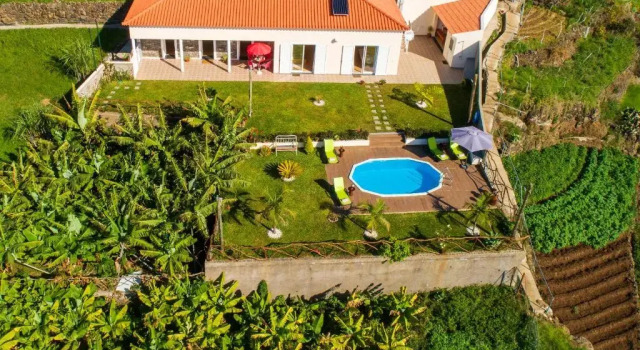Коттедж с 2 комнатами Casa Sol e Vista