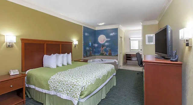 Suite Days Inn & Suites by Wyndham Big Spring