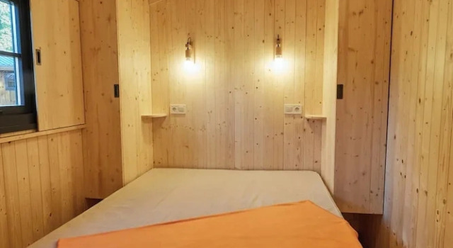 Le Jardin Saint Germain Lodges and Events, Réserver Maison de vacances Hôtels à Bretagne avec parking, Parking