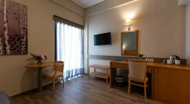 Двухместный номер Standard с балконом и с частичным видом на море Hotel Ostria