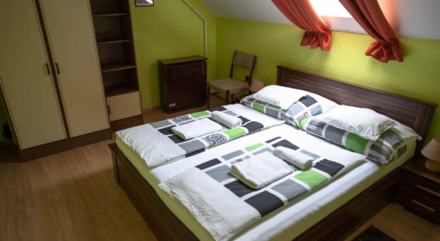 Апартаменты Marietta Apartman