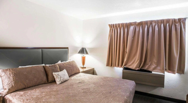 Rodeway Inn Greeley, Rezervați Mini-hotel Evans Colorado