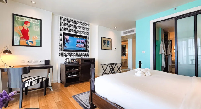 Двухместный номер Standard с балконом и с видом на закат Wave Hotel Pattaya