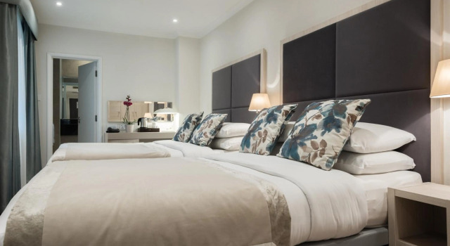Blandford Hotel