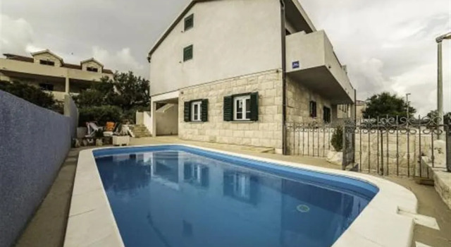 Apartments Villa Iva 1