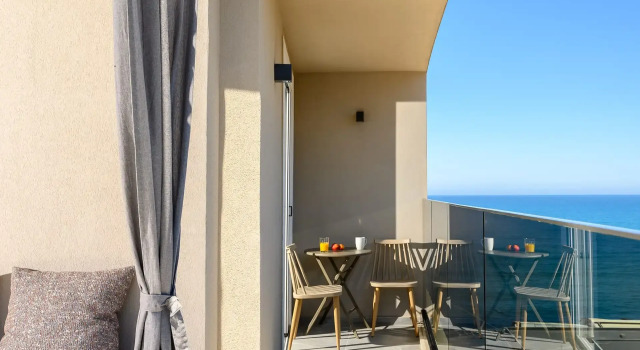 Люкс ELEANA Beach Suites