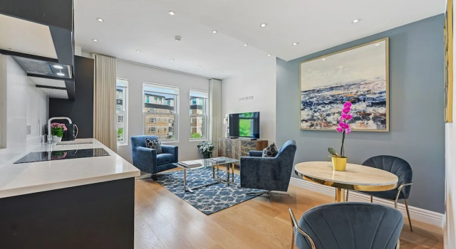 Апартаменты Premium Nightingale Suites