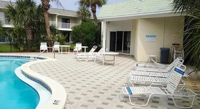 Summerhouse Townhomes #5, Varaa Huoneisto Hotellit Emerald Coast uima-altaalla, Uima-allas
