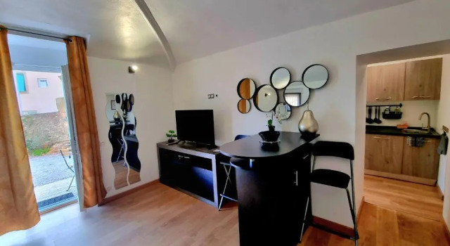 Superbe studio au c ur de l'Ardeche