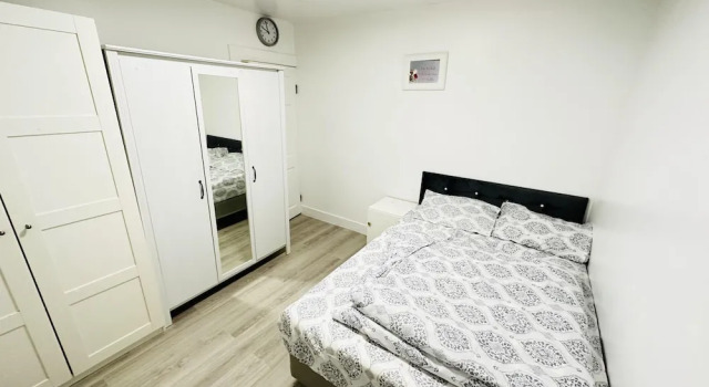 Immaculate 1-bed Apartment in Harrow, Varaa Huoneisto Asunnot kohteessa Merseyside, Huoneisto