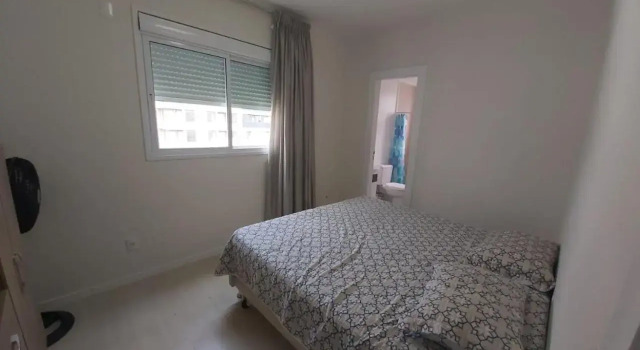 Lindo Apartamento com 5 suítes perto do mar! No melhor lugar de Meia Praia
