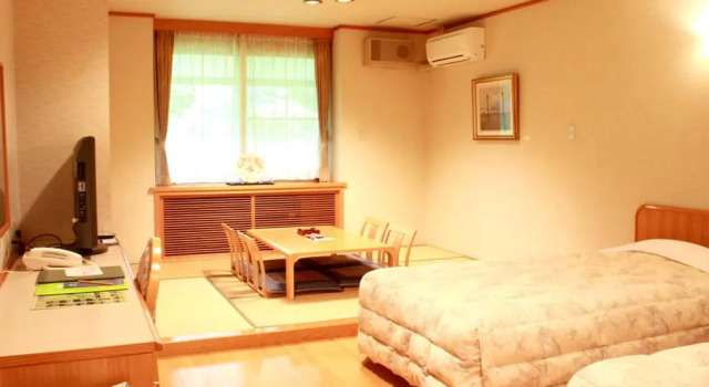 Megahira Onsen Quelle Yoshiwa, Buchen Sie Hotel Akiota Hiroshima