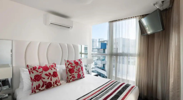 Апартаменты с 2 комнатами The Sebel Melbourne Docklands Hotel