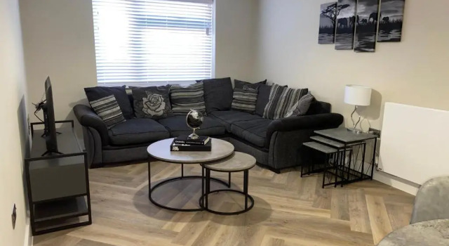 Апартаменты Roomotel - Sir Robert Peel Court