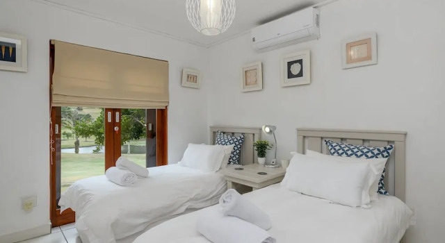 San Lameer Villa Rentals 10427