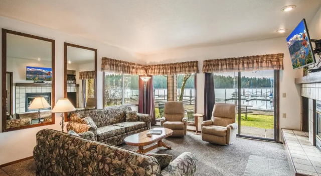 Люкс с 2 комнатами Pend Oreille Shores Resort