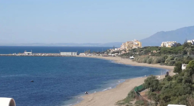 Апартаменты Beachfront Penthouse Apartment with Large Terrace and Breathtaking Sea Views close to Marbella Spain
