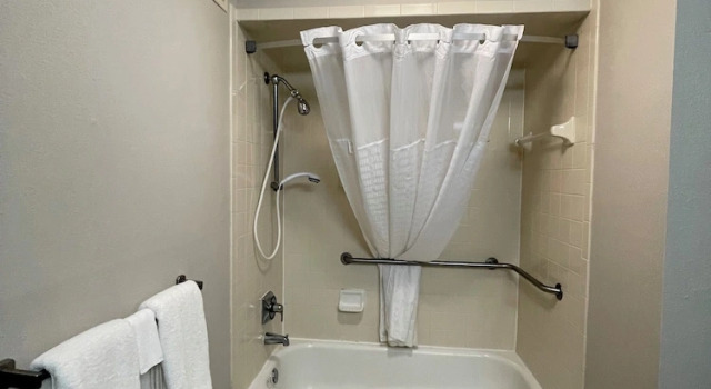 Двухместный номер Standard Цокольный этаж Days Inn by Wyndham Lake Park/Valdosta