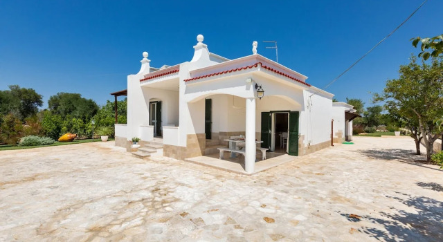 2077 Villa Giordano by Perle di Puglia