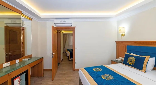 Семейный номер Standard Byzantium Comfort Hotel