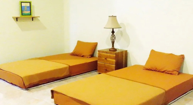 Besopok Hostel, Book Hostel Hotels in Lombok with Parking, Parking
