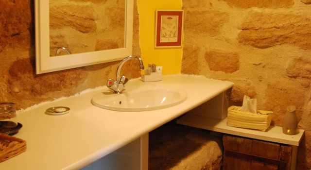 Номер Comfort Hôtel Restaurant Le Mûrier de Viels - Grand Figeac