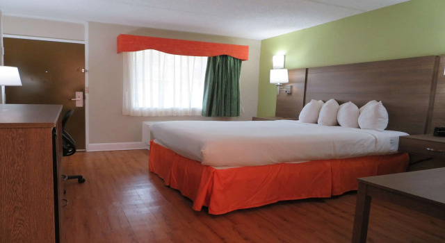 Двухместный номер Standard SureStay Plus Hotel by Best Western St Marys Cumberland