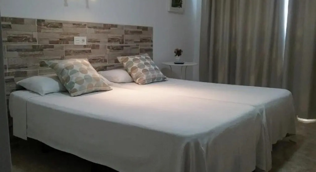 Двухместный номер Standard Hostal Residencia Cardona
