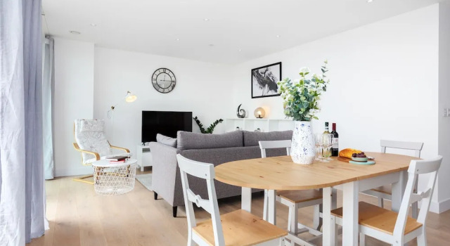 Luxurious Liberty Serviced Apartment, Varaa Huoneisto Asunnot kohteessa Merseyside, Huoneisto