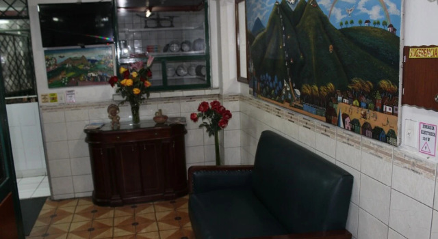 Hostal Benalcazar, Reserva ahora Hotel Hoteles baratos en Quito, cerca de Mirador de El Panecillo