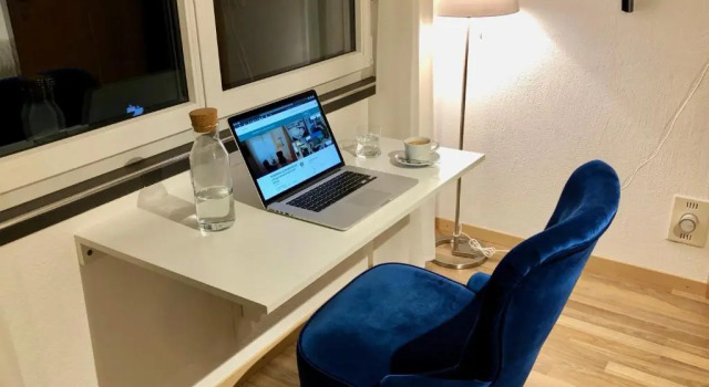 Wonderful & Private Room with en-suite bathroom, Book Hotel Triesen Liechtenstein