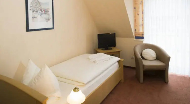 Bio-Hotel Melter, Забронировать Отель Бад-Лар Северный Рейн-Вестфалия