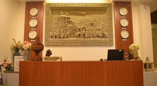 Thazin Palace A Hotel