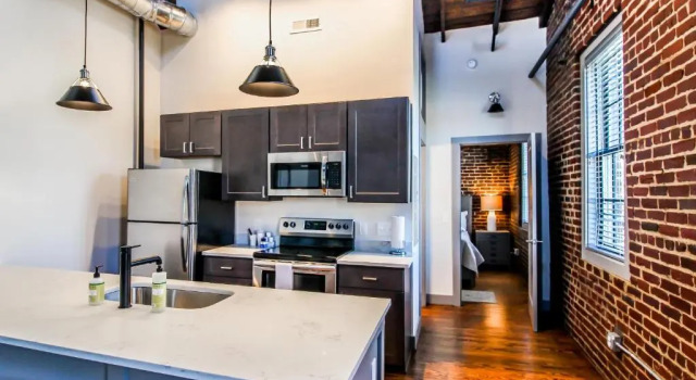 Люкс Deluxe The Lofts at Downtown Salem