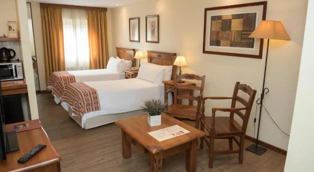 Двухместные апартаменты Hostal del Bosque