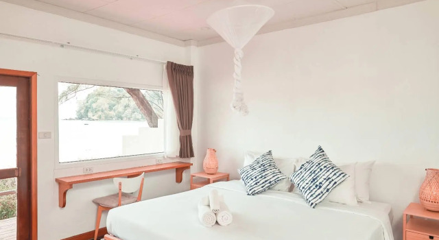 Номер Deluxe рядом с пляжем TwinBay Resort