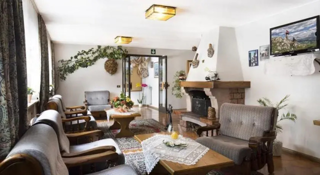Adria Garni B&B Residence Corvara