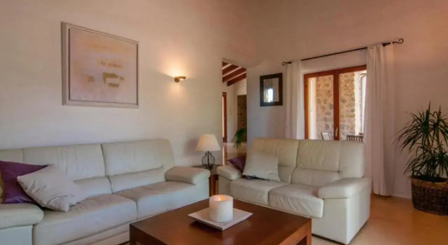 ROMAGUERAL, Book Hotel Artá Majorca