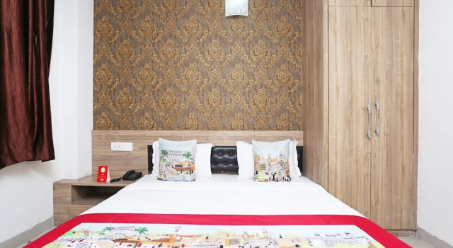 OYO 8226 RD Inn