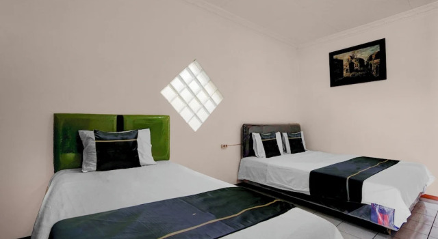 Студия Hotel O Embun Pagi & Villa Resort Batu