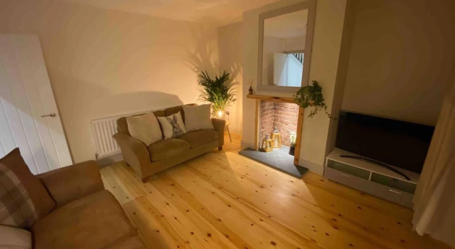 New Modern & Spacious Snowdonia Home - Sleeps 7, Забронировать Отель Отели Сноудония с парковкой, Парковка