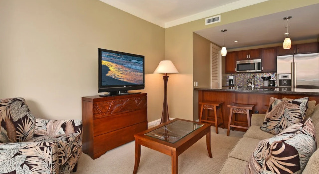 Honua Kai-Hokulani - Deluxe 1 Bedroom Condo Ocean View #218 - LLH 57712, Забронировать Отель Отели Лахайна с парковкой, рядом с Пляж Кахекили, Парковка