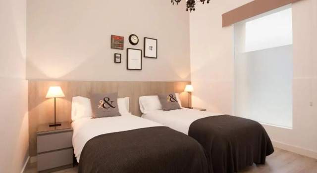 Апартаменты Цокольный этаж с 2 комнатами Click&Flat Seneca Suites