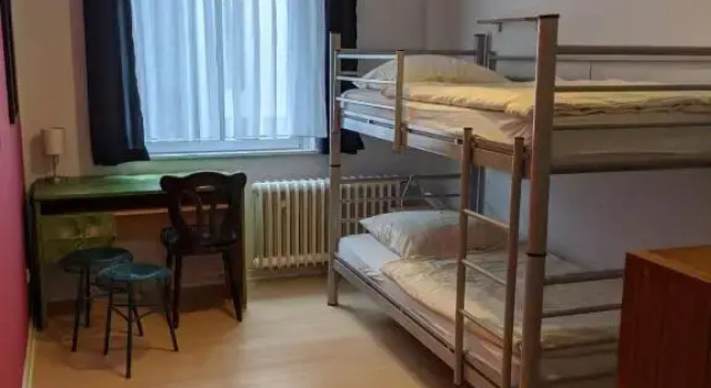 Кровать в общем номере Ruhrtropolis Hostel