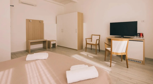 Четырёхместный номер Deluxe с 2 комнатами с видом на море La Promenade Rooms & Suites