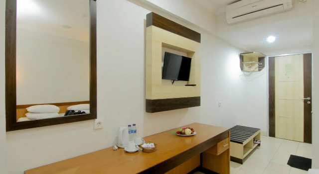 University Hotel Yogyakarta, Rezervovat Hotel 3hvězdičkové hotely v Yogyakarta Province, 3*