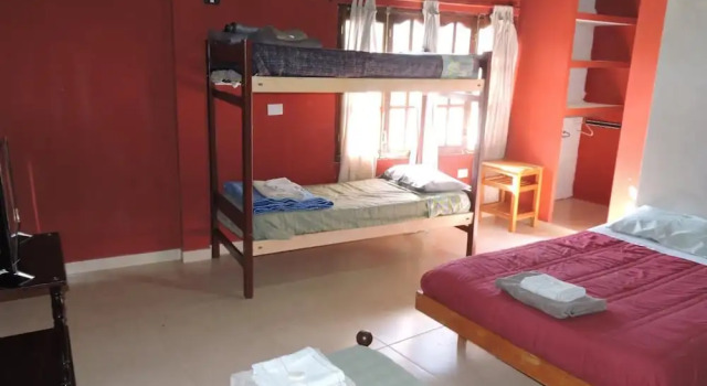 Hostal Casa De Piedra, Rezervasyon Otel Humahuaca Quebrada de Humahuaca