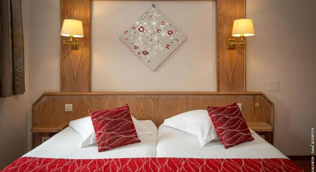 Двухместный номер Comfort Logis Hôtel De La Cloche