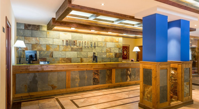 Vielha Val dArán, Affiliated by Meliá Hotel, Забронировать Отель Отели Вьельа Э Михаран с завтраком, рядом с Церковь Св. Михаила, Завтраки