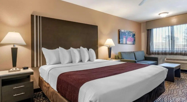 Номер Deluxe Best Western Orchard Inn